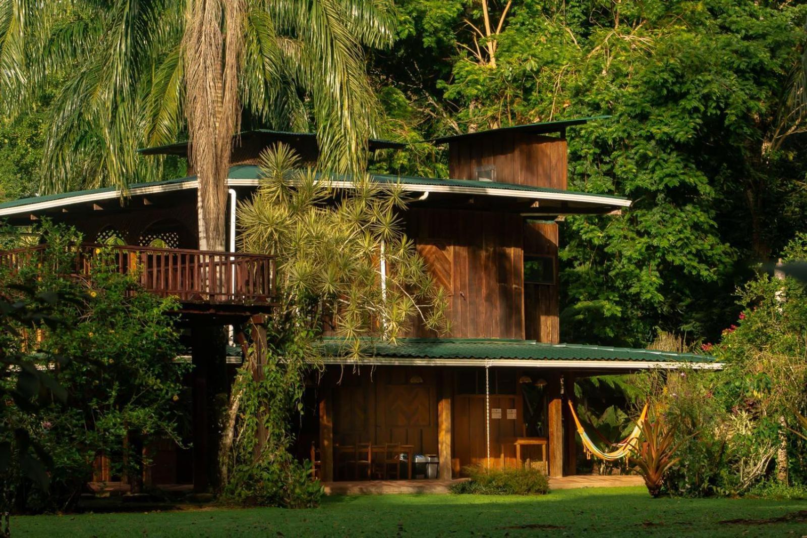 Casa Heliconia - Spacious, Big Garden, Close To The Beach Puerto Viejo de Talamanca Eksteriør bilde